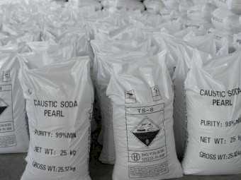 Buy CAUSTIC SODA/SODIUM HYDROXIDE LYE 50% In Bulk at Wholesale Prices Near Me 
