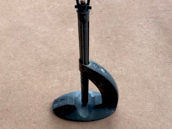 Netafim MegaNet Base & Stand & Senninger Sprinkler