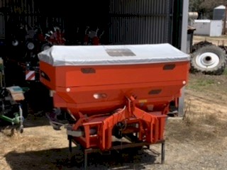 2013 Kuhn Axis 50.1W Spreader