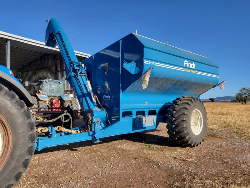 2019 Finch 20T Chaser Bin