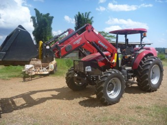 2022 Case IH Farmall 90JX with Challenge Loader
