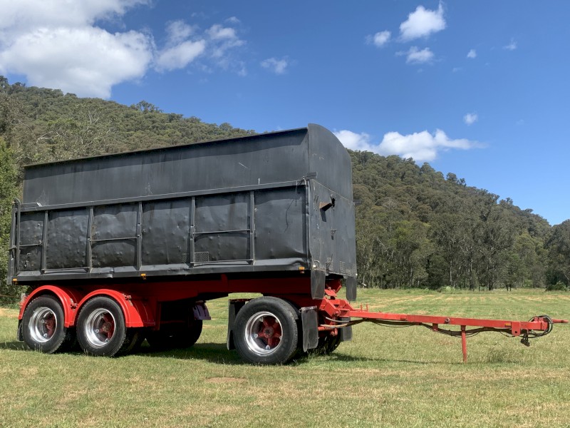 Under Auction - (A234) Fruehauf Super Dog Trailer (No GST applicable) 