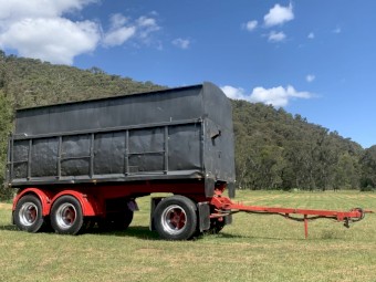 Under Auction - (A234) Fruehauf Super Dog Trailer (No GST applicable) 