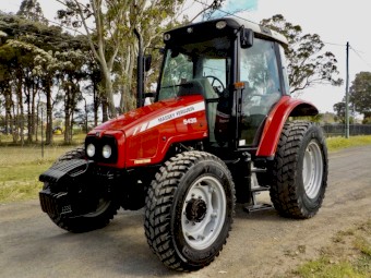 2010 Massey Ferguson 5435 Dyna 4 4x4 MFWD Agricultural Farm Tractor