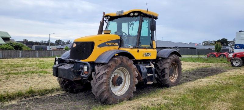JCB Fastrac 3220 Tractor