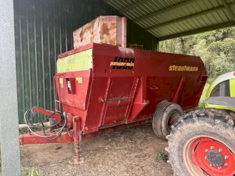Strautmann Power Mix 1000 Mixer Wagon