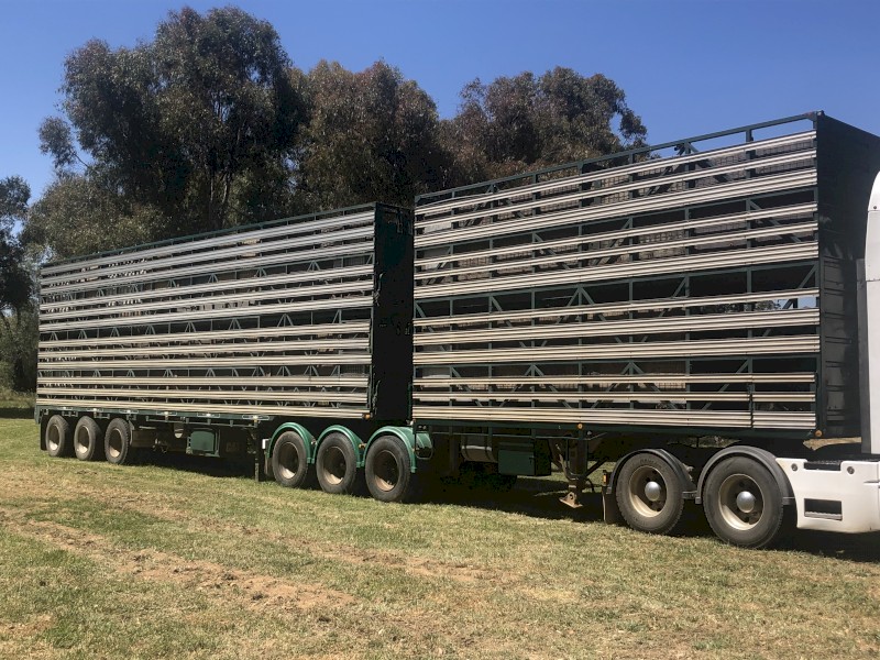 2002 Duncan A Trailer and 1992 Byrne B Trailer