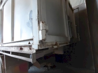 International Acco 1952A Tip Tray with Grain Bin