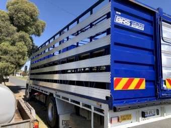 1998 Isuzu FVR950 Truck