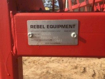 New Holland Small Baler with Accumulator and 20 Bale Grab