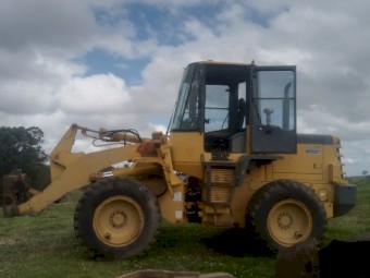 Komatsu WA120-3 Loader