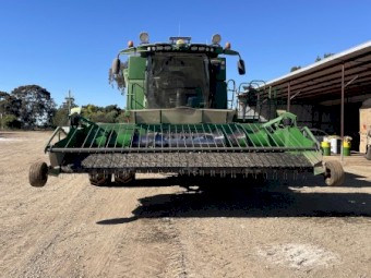 John Deere 615P Pickup Front
