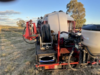 2012 Croplands Canter 4x4 Spray Truck