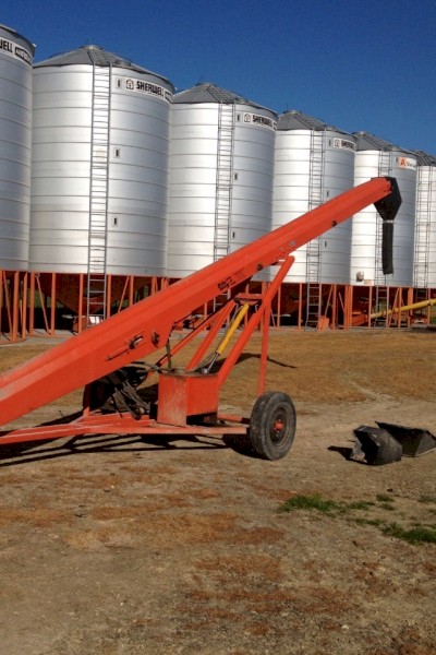 WANTED Small Shifter for Seed Cleaning 20-40ft