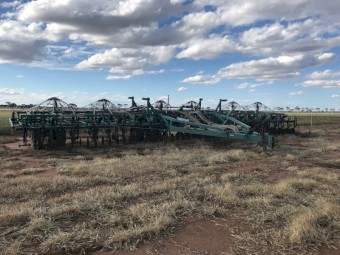 Ausplow DBS E300-51 Airseeder Bar