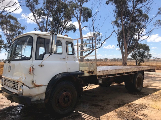 1973 Bedford TK Single-Axle Tipper Truck