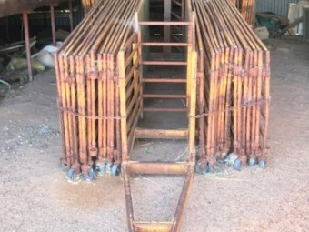 MCDOUGALL 52 PANEL PORTABLE SHEEP YARDS