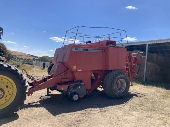 Massey Ferguson 190 4x4x8 Baler