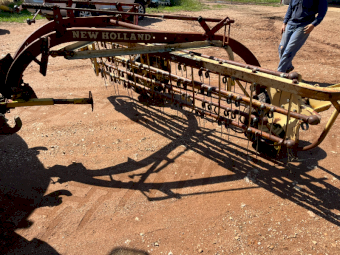 New Holland NH 56 Roller Bar rake