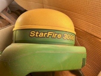 John Deere 3000 Receiver