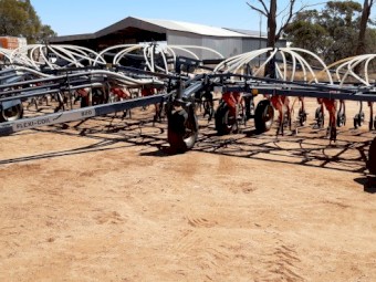 2320 Flexicoil and 44ft 820 Flexicoil bar