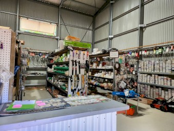 Complete stock of Lawn mower &chainsaw &small engine Repair business 