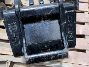 Bucket  Quicke Hitch Suit 3-8 ton excavator