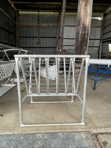 Galvanised Farm hay feeder