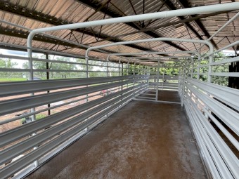 Stock Crate with Trailer or can build a Stock Crate to suit your requirements