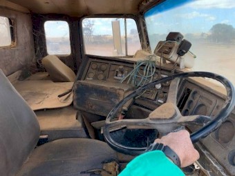 International Acco T2670 Truck