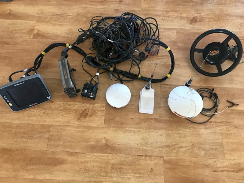 OUTBACK / HEMISPHERE COMPLETE AUTOSTEER UNIT