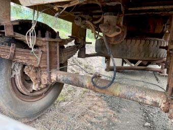 Single axle tipper 1950 1960 model