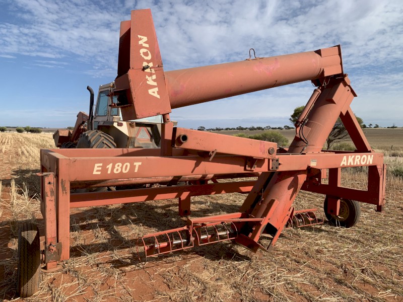 Akron E180 T Grain Bag Unloader