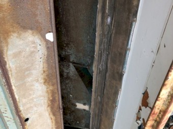 27 run 6 row John shearer combine