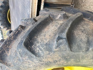 Set of 620/70R42 Rear Wheels