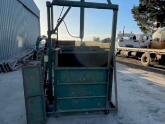 GRANITE ENGINEERING SINGLE PRESS/BALER