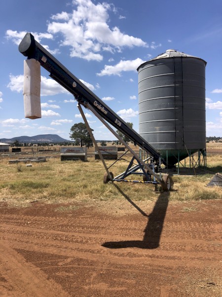 2016 Grainline 836 Auger