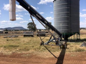 2016 Grainline 836 Auger