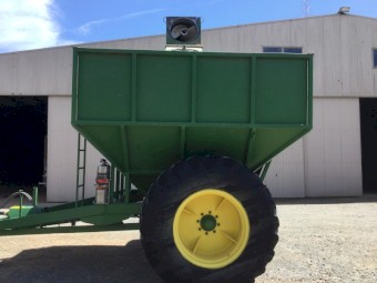 10 tonne Dunmunkle Engineering Chaser Bin