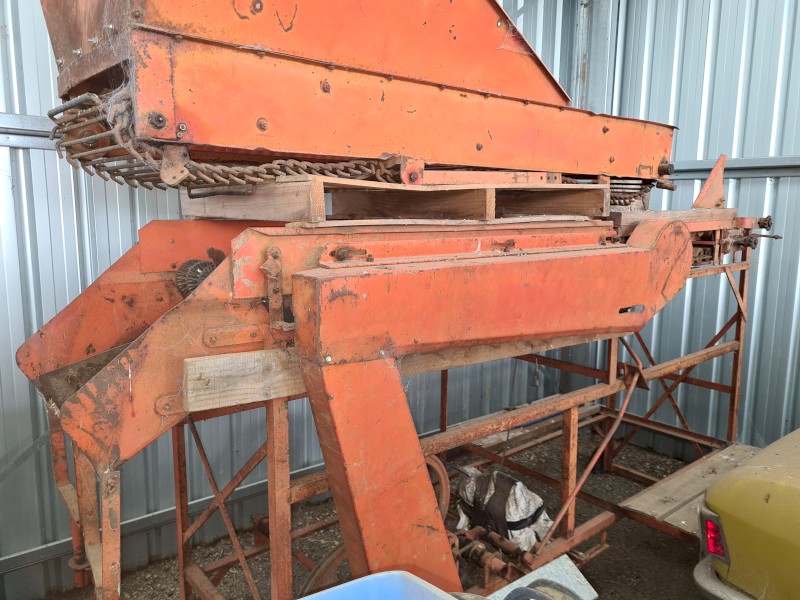 Port Implements Potato Grader