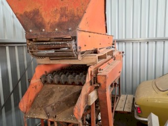 Port Implements Potato Grader
