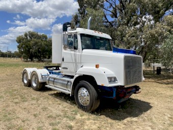 1994 Freightliner FLC112 Prime Mover