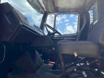 1994 Freightliner FLC112 Prime Mover