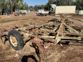 John Shearer Scarifier