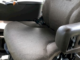 2004 John Deere 9320 Tractor