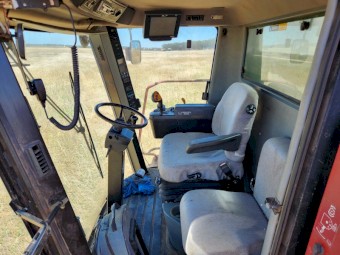 Case IH 2388 Header with 36' MacDon 1042 Front