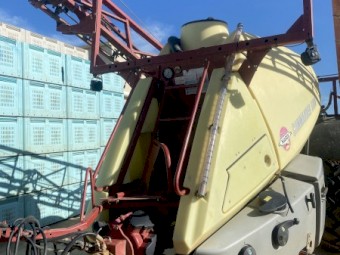 Hardi Commander 5000 Boom Spray