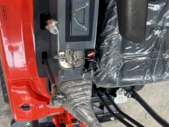 MXG Excavator XE23U Kubota Diesel Engine Swing Boom, Extendable Tracks