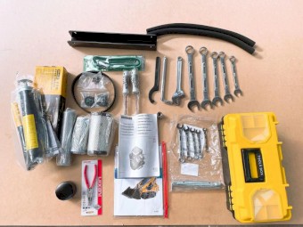 MXG SK35W Mini Skid Steer Loader,Max Travel Speed:0-6.5km/h briggs & stratton engine.