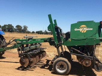 Under Auction - (A217) Great Plains CP1000F Triple Disc 